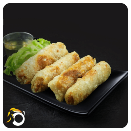 Nems poulet sur son lit de salade